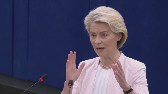 EU議会　フォンデアライエン委員長の続投を承認