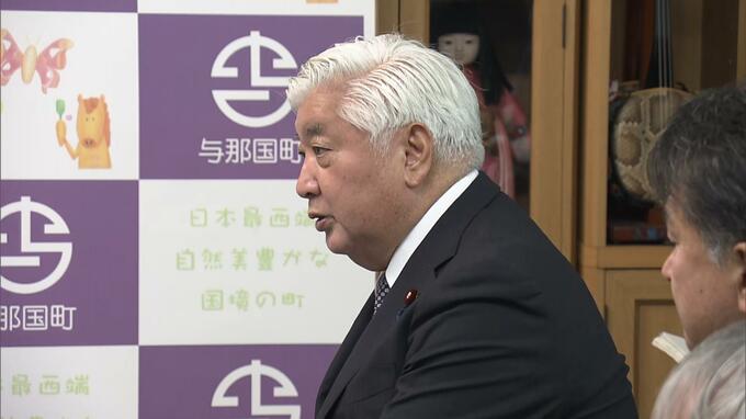 中谷防衛大臣が与那国町に地対空ミサイル部隊の配備計画を説明　糸数町長は理解示す「躊躇なく自衛隊の増強増員を」　|　沖縄のニュース｜RBC 琉球放送