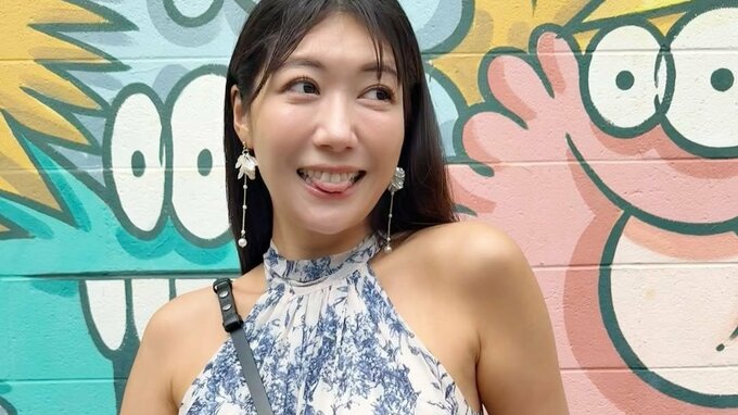 【 穂川果音 】オアフ島・アロハモンスターの壁で「そっくり変顔」　舌出しポーズにフォロワー沸き立つ「芸術性が高い」|TBS NEWS DIG