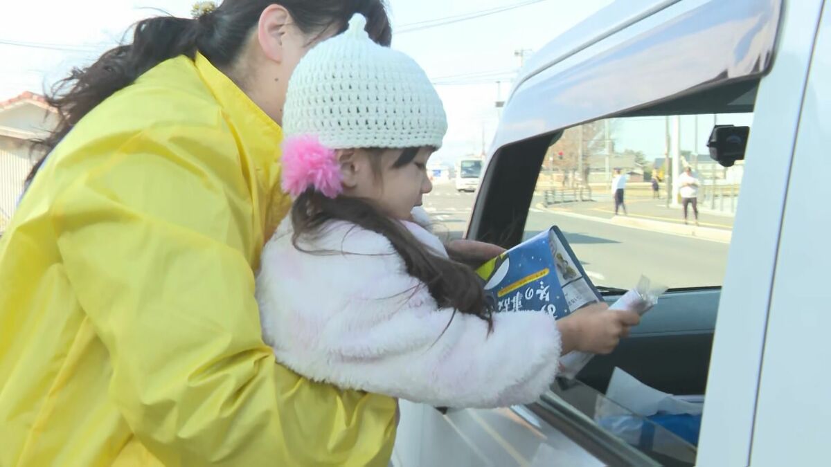 おおいた冬の事故ゼロ運動始まる “早めのライト点灯” 園児が交通安全呼びかけ　大分