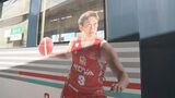 Bリーグ開幕目前　広島ドラゴンフライズ電車の運行開始「ぜひこの電車に乗って試合にきてもらいたい」　広島電鉄　|　RCC NEWS | 広島ニュース | RCC中国放送