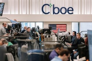 米国株の「荒れ相場」を警戒、中間選挙控えVIX先物上昇－波乱に備え| TBS CROSS DIG with Bloomberg