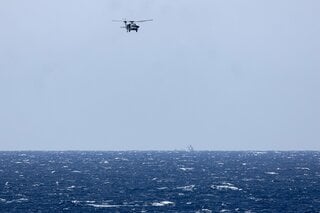 米海軍、イラン関連船舶をアラビア海で航行阻止| TBS CROSS DIG with Bloomberg