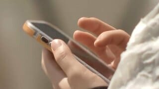 AIは孤独の「特効薬」か「麻薬」か　依存を生む設計と規制の必要性| TBS CROSS DIG with Bloomberg