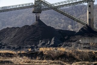 トランプ氏、石炭火力と石炭輸出を支援へ－国防生産法で資金拠出| TBS CROSS DIG with Bloomberg