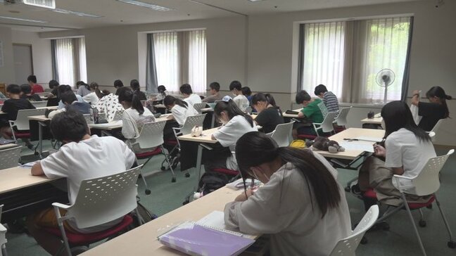 中学受験に向け小学生が1日10時間以上の勉強合宿　山梨|TBS NEWS DIG