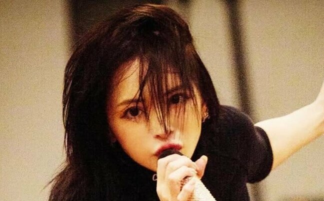 【 浜崎あゆみ 】 「少しだけ立ち止まって深呼吸 とかゆーてる場合では今はないと自分にハッパかけ まずa-nationのリハ行く」 SNSに綴る|TBS NEWS DIG