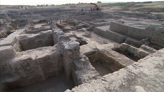 古代トルコのキュルテペ遺跡から直径100メートルに及ぶ巨大な建造物の跡を発見 ノートルダム清心女子大学などの研究グループ 紀元前3300年前後か【岡山】|TBS NEWS DIG