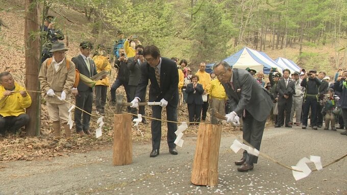「景色を一番楽しみにしている」西沢渓谷で今シーズンの山開き　軽装登山の防止を呼びかけ　山梨|TBS NEWS DIG