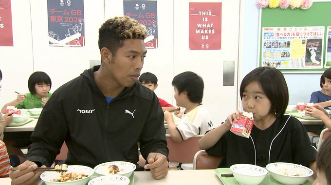 サニブラウン 世界と戦う男の知られざる小学校時代は「怒られて机ごと階段に出されて…」|TBS NEWS DIG