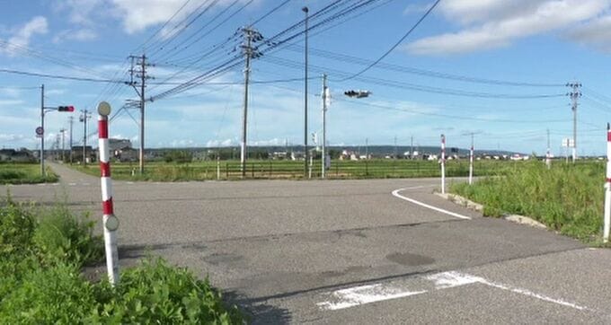 バイクと乗用車が出会い頭に衝突 運転の男性(67)死亡 石川・羽咋市|TBS NEWS DIG