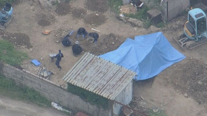 【速報】“地中から男性遺体”を発見の事件　“強盗殺人容疑”で29歳の知人の男を逮捕　死亡した男性とは東広島市の“殺人・放火事件”の共犯関係か　口封じなどのために殺害したとみて捜査　広島|TBS NEWS DIG