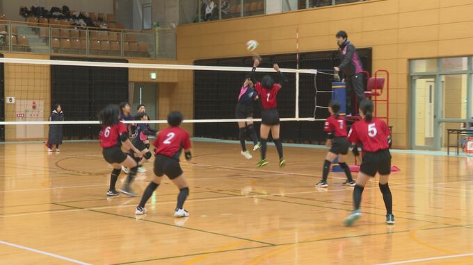 6年生にとって最後のバレー大会「サン・リフォームカップ」熱戦繰り広げられる　山口・下松　|　山口のニュース・天気・防災｜tys NEWS｜ｔｙｓテレビ山口