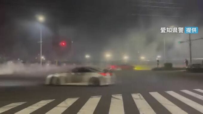 名古屋港金城ふ頭で“ドリフト走行”した疑い 20～30代の男3人逮捕 ｢詳しく覚えていない｣など容疑否認　|　名古屋・愛知・岐阜・三重のニュース【CBC news】 | CBC web