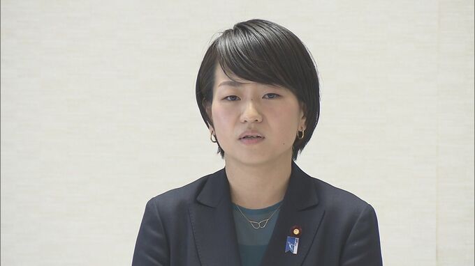 自民・鈴木青年局長「忸怩たる思い」全国11の青年局を行脚へ　和歌山県連で“ダンサー懇親会”受け