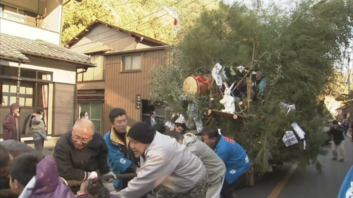 正月行事「丹波山村のお松引き」 無形民俗文化財に選択の見通し 告示