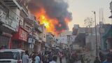 インド塗装工場で火事11人死亡　爆発で建物倒壊|TBS NEWS DIG