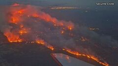 フランス南部で大規模な山火事　2日経過も鎮火せず　首相「前例ない規模の災害」| TBS CROSS DIG with Bloomberg