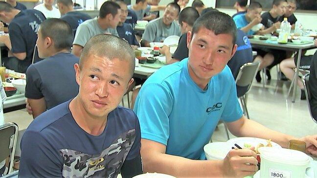 【甲子園】山梨学院、2年生“Wエース”菰田&檜垣で頂点目指す「3年生は最後の大会なので2人で協力していきたい」|TBS NEWS DIG