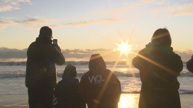 震災・原発事故から15年　初日の出に復興願って　初詣もにぎわう　福島|TBS NEWS DIG