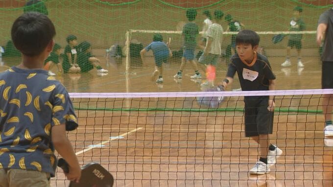 夏休みも残りわずか…児童が初体験「ピックルボール」と「そろばん」島根・松江市|TBS NEWS DIG