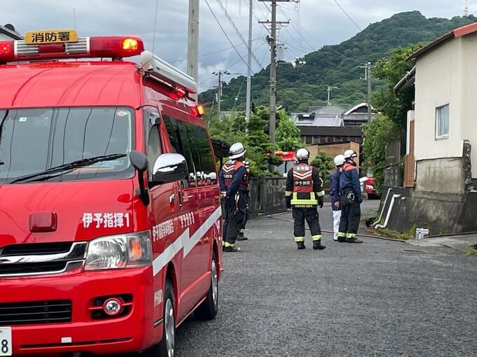 住宅全焼 焼け跡から１人の遺体見つかる 愛媛・伊予　|　愛媛のニュース - Nスタえひめ｜あいテレビは6チャンネル