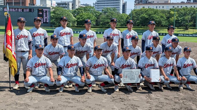 【高校野球】初めて近畿王者に輝いた京都国際・小牧監督「優勝以上に智弁和歌山さんを倒したいという思いが強かった」　一方の中谷監督「夏に向けてまた課題が見つかった」　春季近畿地区大会|TBS NEWS DIG