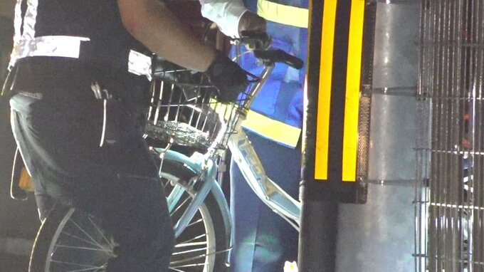 自転車の小学生の死亡事故を受け緊急会議　光る標識設置やヘルメット着用など対策検討　|　山梨のニュース | ＵＴＹテレビ山梨