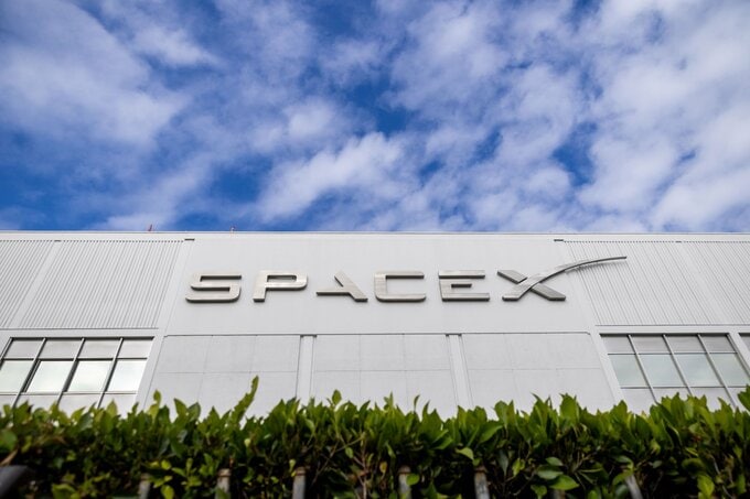 スペースX、IPOで最大5%を一部従業員や関係者に株式割り当て
