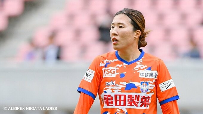 「最後ぐらいは笑顔で」川村優理(36)が語った引退前の“本音”とラスト4試合　アルビレックス新潟レディース|TBS NEWS DIG