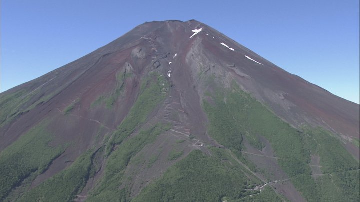 富士山　登山予約システムの受付開始　1日3000人　山梨・吉田ルート