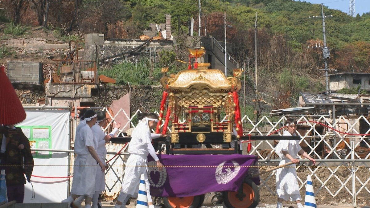 「住民の笑顔が戻るように」　大規模火災から5か月　大分市佐賀関の被災地を神輿が巡行