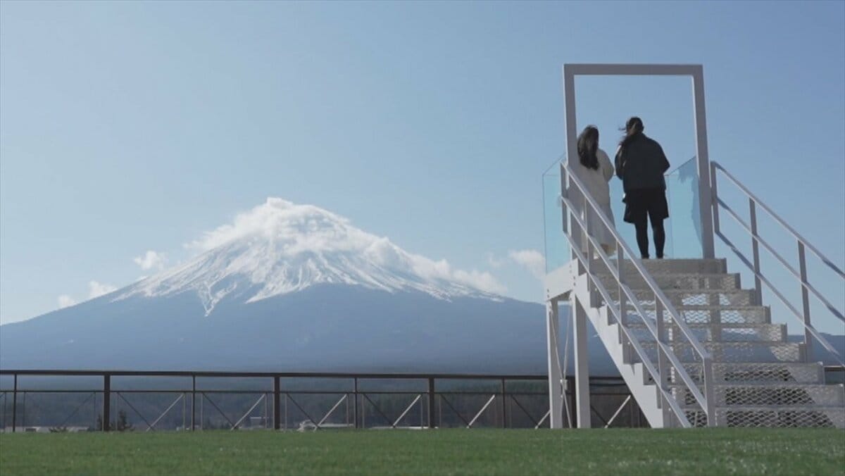地上22mから「心ものぼる絶景の富士体験」　ふじさんデッキリニューアル　ハーブ庭園旅日記富士河口湖庭園