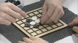 「白はつるつる 黒がぼこぼこ」見えなくても囲碁 盲学校で生徒が体験した碁盤「アイゴ」 | 福岡のニュース|RKB NEWS|RKB毎日放送