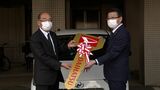 生命保険協会から社会福祉団体へ「福祉巡回車」など贈呈【岡山】|TBS NEWS DIG