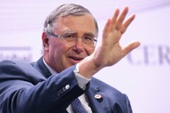 中東産油国、原油在庫売却に躍起－仏トタルエナジーズCEO| TBS CROSS DIG with Bloomberg