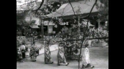 菊池神社 新入学児の勧学祭【昭和43年撮影】～RKKニュースミュージアム