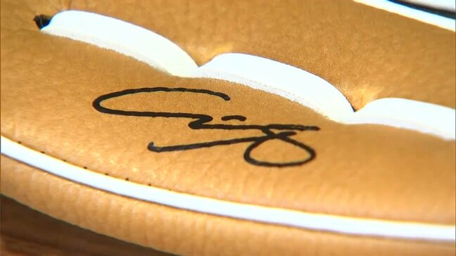 「次世代に夢を」大谷翔平選手のサイン入りグローブが香川の小学校へ「大谷選手みたいになりたい」【香川】|TBS NEWS DIG