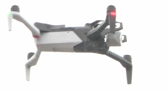 250メートル先の車のナンバーが認識できるカメラも搭載 警察活動に「ドローン」活用|TBS NEWS DIG