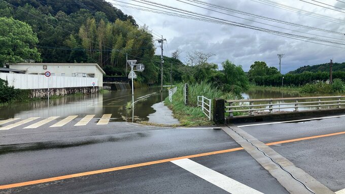 宮崎市高岡町の瓜田川が氾濫　|　MRTニュース ｜ ＭＲＴ宮崎放送