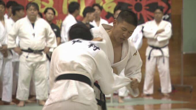 「県民の安心と安全を守っていきたい」　警察官が訓練の成果を競う　柔道・剣道大会|TBS NEWS DIG