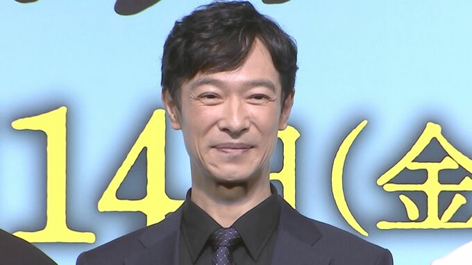 【堺雅人】8年ぶりの主演映画で“本格ラブストーリー”初挑戦　「お相手が井川遥さんだったので気兼ねなく」　撮影時の“井川体操”明かす|TBS NEWS DIG
