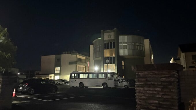 【速報】山形市・惺山高校に刃物を持った女　女は”2本の包丁”を持ち侵入していた　|　山形のニュース│TUYテレビユー山形