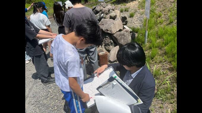 「自分たちの町をもっと知りたい」地図作りを通して地元の魅力を知り、防災意識を高める『ニセコ町ふれあいマップ』作り　北海道ニセコ町×北海学園大学　|　北海道のニュース｜HBC北海道放送
