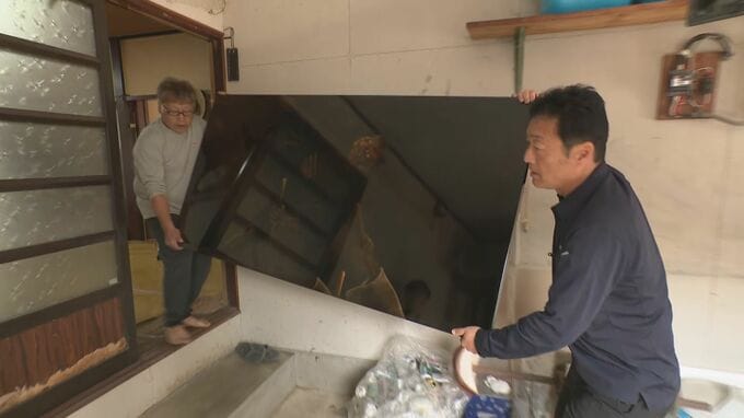 能登半島地震で避難していた蒔絵パネルが、輪島の御陣乗太鼓会館に復活|TBS NEWS DIG