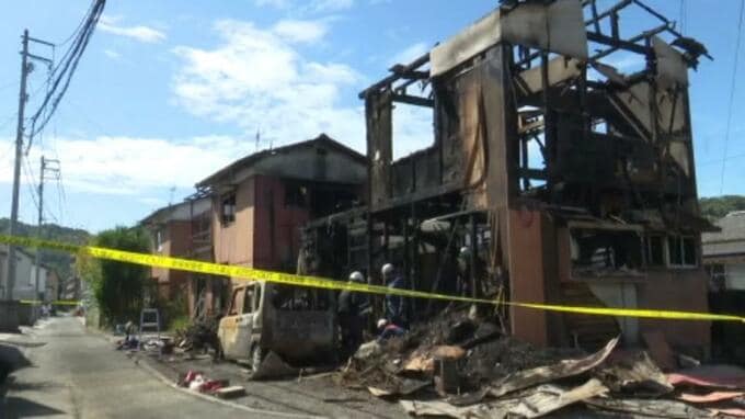 放火の疑いで73歳の男を逮捕 愛媛県宇和島市で民家と空き家9棟が焼ける　|　愛媛のニュース - Nスタえひめ｜あいテレビは6チャンネル