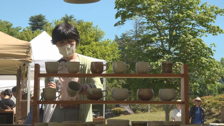 全国各地のクラフト作家260人余の作品が一堂に 恒例の「クラフトフェア