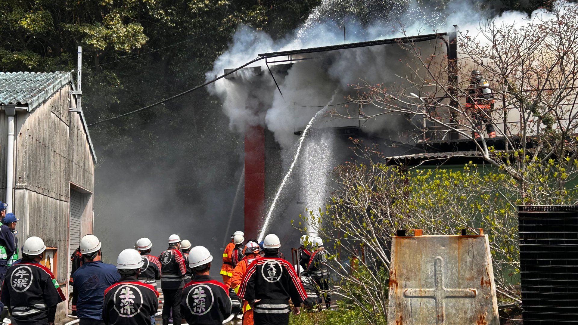 烏天狗 壁掛け 火難除 熊本県天草市でイワシ燻製中の建物が全焼 けが人なし | 熊本のニュース