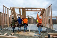 米雇用者数は堅調ペース維持も失業率は上昇、労働市場の軟化示唆| TBS CROSS DIG with Bloomberg