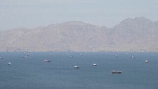 ホルムズ海峡に停泊中の韓国貨物船で爆発・火災　人命被害なし　トランプ大統領「イランが攻撃」| TBS CROSS DIG with Bloomberg